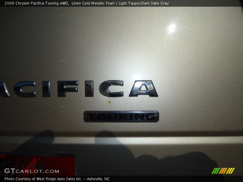 Linen Gold Metallic Pearl / Light Taupe/Dark Slate Gray 2006 Chrysler Pacifica Touring AWD