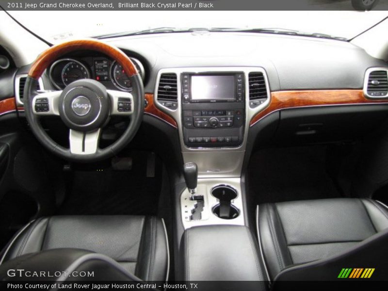 Dashboard of 2011 Grand Cherokee Overland