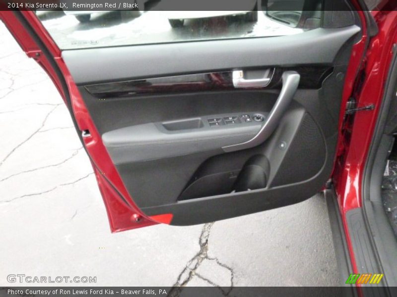 Remington Red / Black 2014 Kia Sorento LX