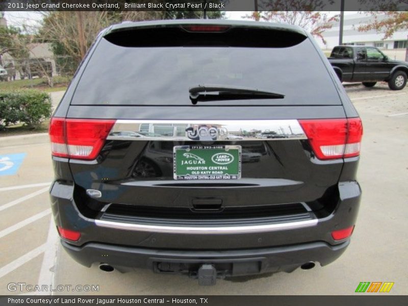 Brilliant Black Crystal Pearl / Black 2011 Jeep Grand Cherokee Overland