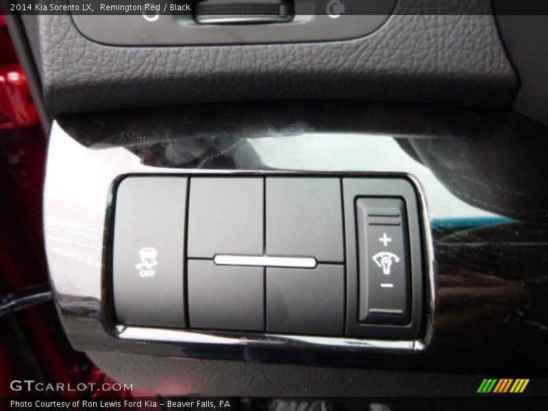 Remington Red / Black 2014 Kia Sorento LX