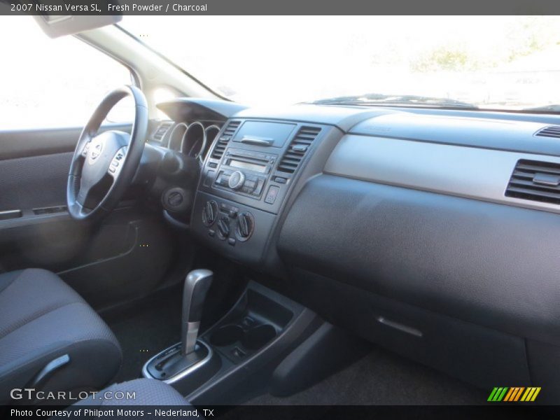Fresh Powder / Charcoal 2007 Nissan Versa SL