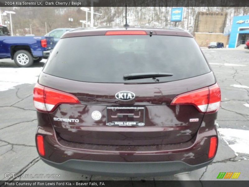 Dark Cherry / Beige 2014 Kia Sorento LX