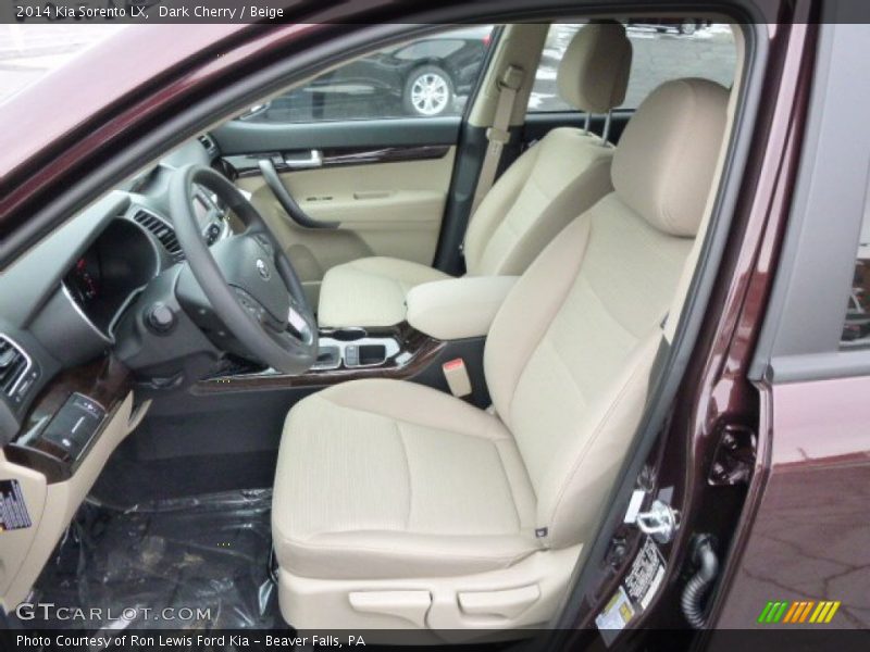 Dark Cherry / Beige 2014 Kia Sorento LX