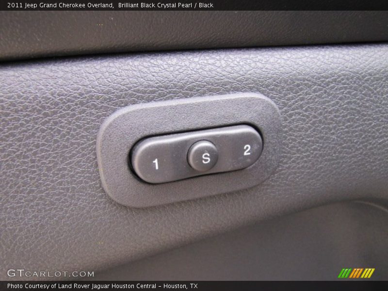 Controls of 2011 Grand Cherokee Overland