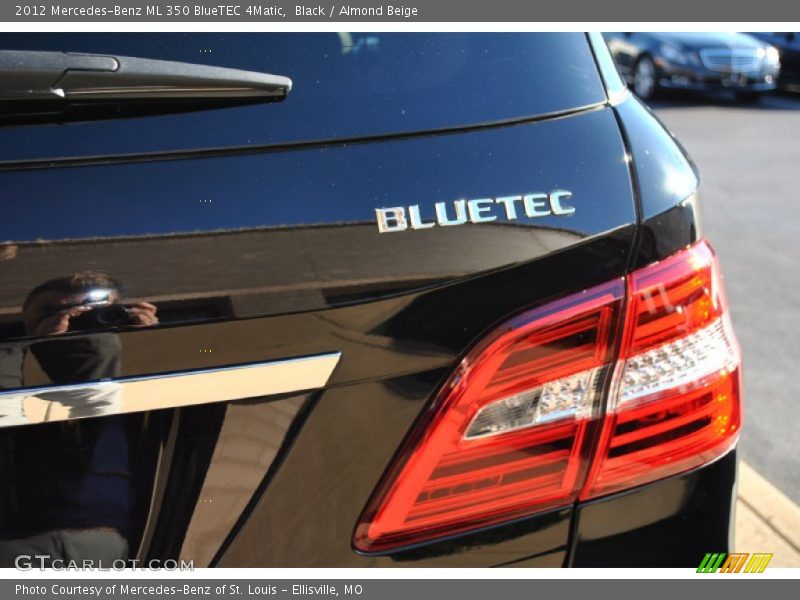 Black / Almond Beige 2012 Mercedes-Benz ML 350 BlueTEC 4Matic