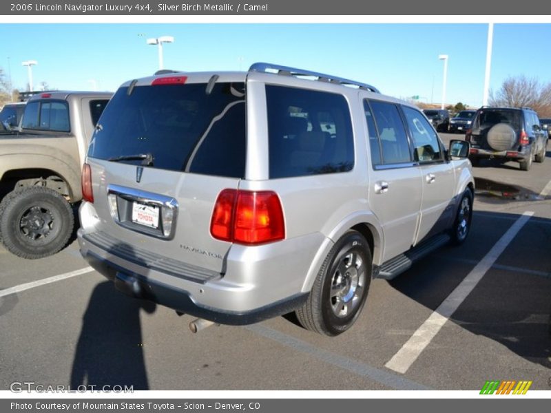 Silver Birch Metallic / Camel 2006 Lincoln Navigator Luxury 4x4