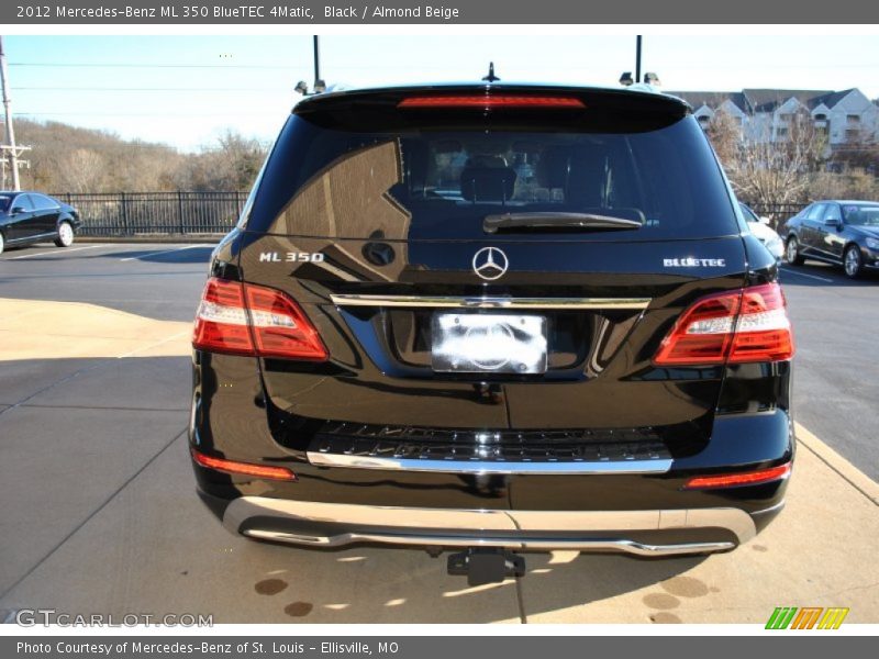 Black / Almond Beige 2012 Mercedes-Benz ML 350 BlueTEC 4Matic