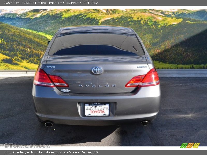 Phantom Gray Pearl / Light Gray 2007 Toyota Avalon Limited