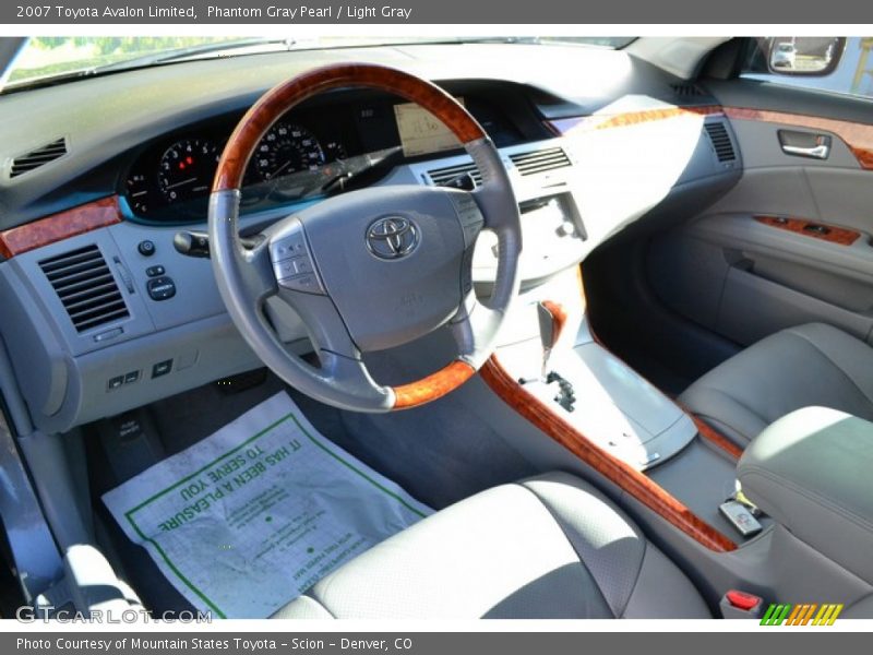 Phantom Gray Pearl / Light Gray 2007 Toyota Avalon Limited
