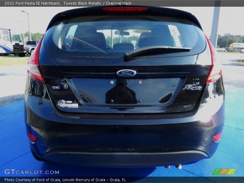 Tuxedo Black Metallic / Charcoal Black 2012 Ford Fiesta SE Hatchback