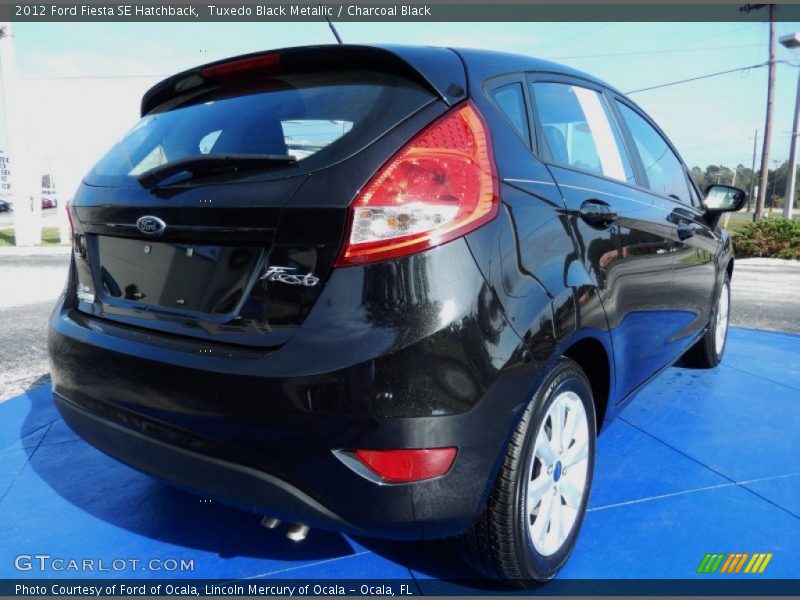 Tuxedo Black Metallic / Charcoal Black 2012 Ford Fiesta SE Hatchback