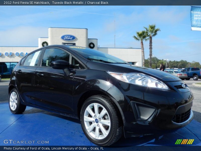 Tuxedo Black Metallic / Charcoal Black 2012 Ford Fiesta SE Hatchback