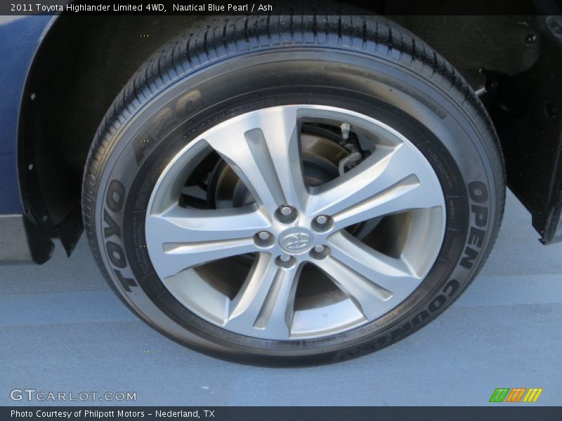 Nautical Blue Pearl / Ash 2011 Toyota Highlander Limited 4WD