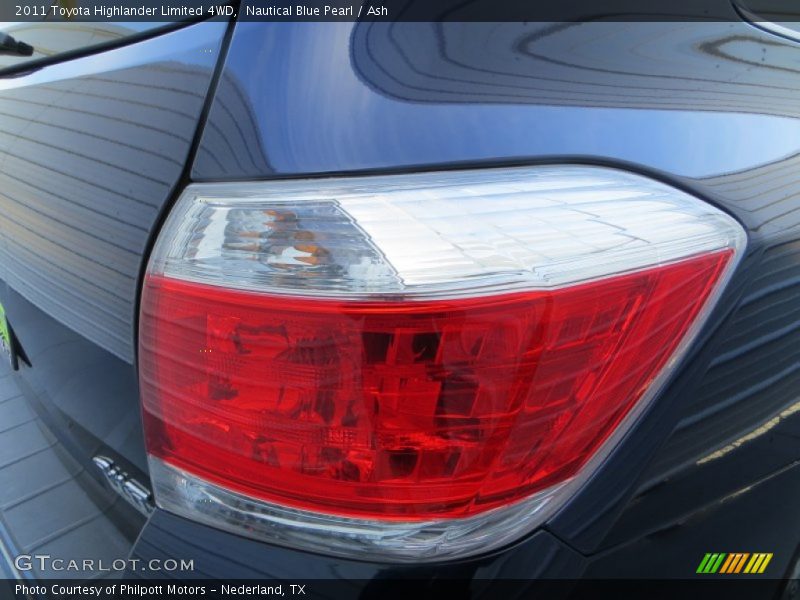 Nautical Blue Pearl / Ash 2011 Toyota Highlander Limited 4WD