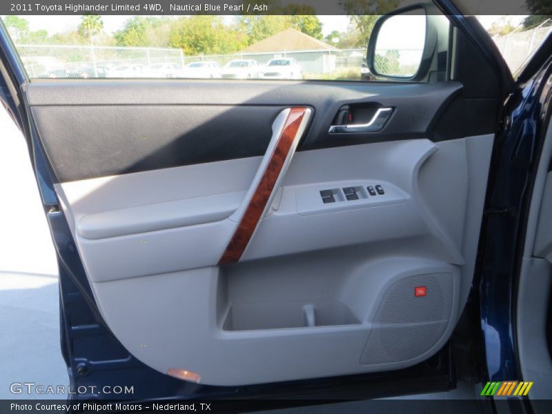 Nautical Blue Pearl / Ash 2011 Toyota Highlander Limited 4WD