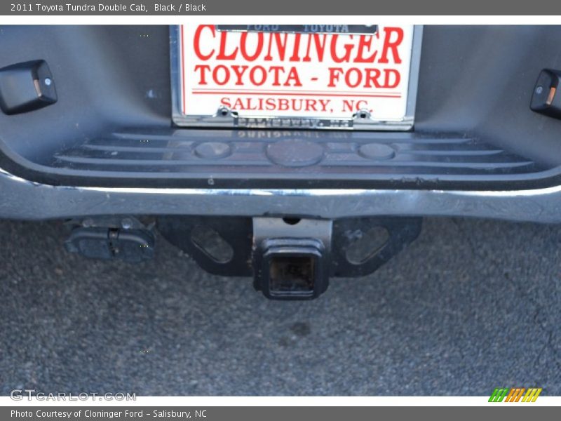 Black / Black 2011 Toyota Tundra Double Cab