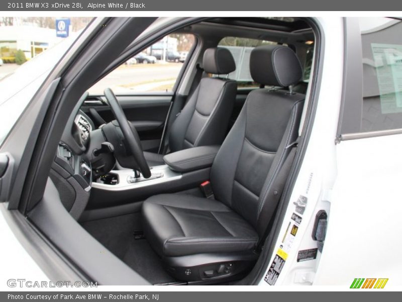 Alpine White / Black 2011 BMW X3 xDrive 28i