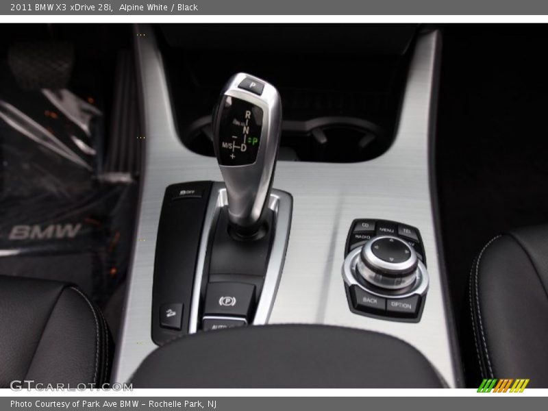 Alpine White / Black 2011 BMW X3 xDrive 28i
