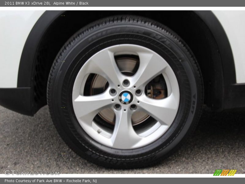 Alpine White / Black 2011 BMW X3 xDrive 28i