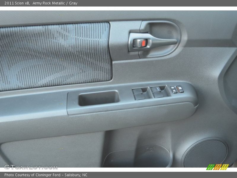 Army Rock Metallic / Gray 2011 Scion xB