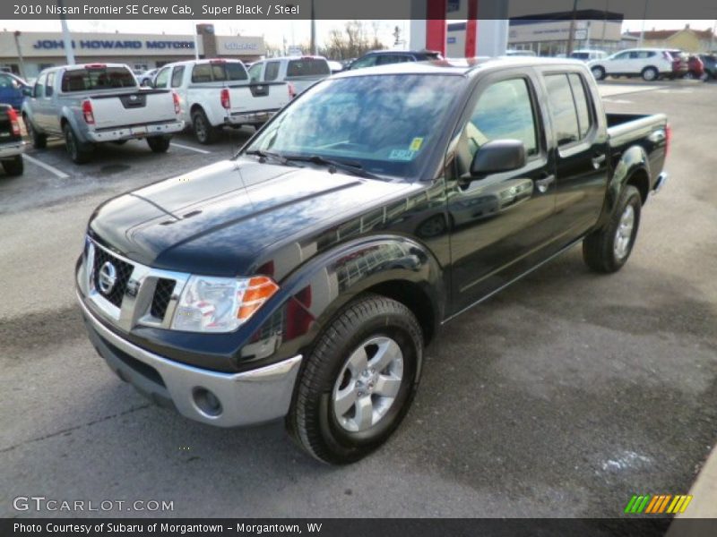 Front 3/4 View of 2010 Frontier SE Crew Cab