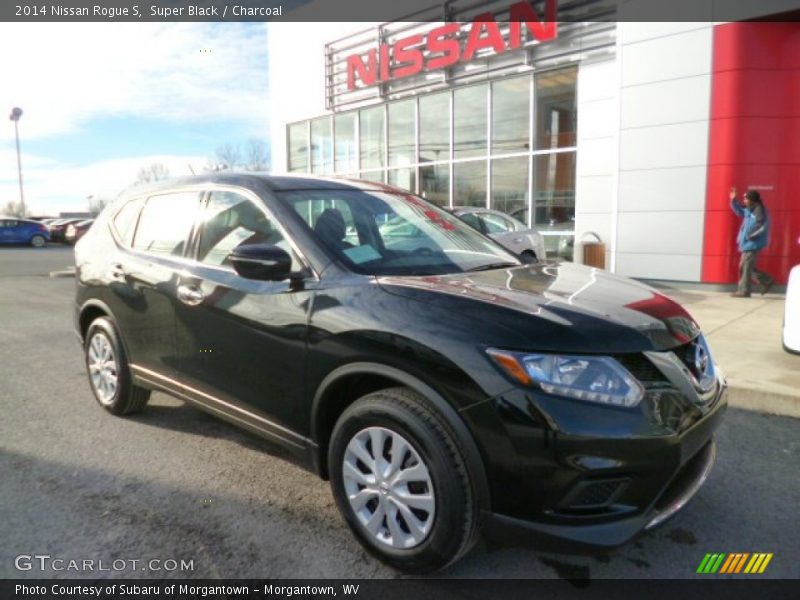 Super Black / Charcoal 2014 Nissan Rogue S