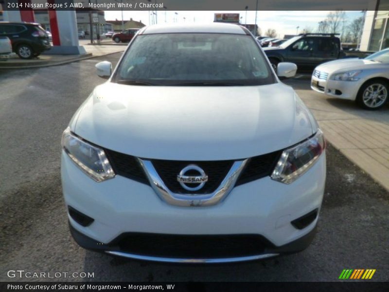Moonlight White / Charcoal 2014 Nissan Rogue S AWD