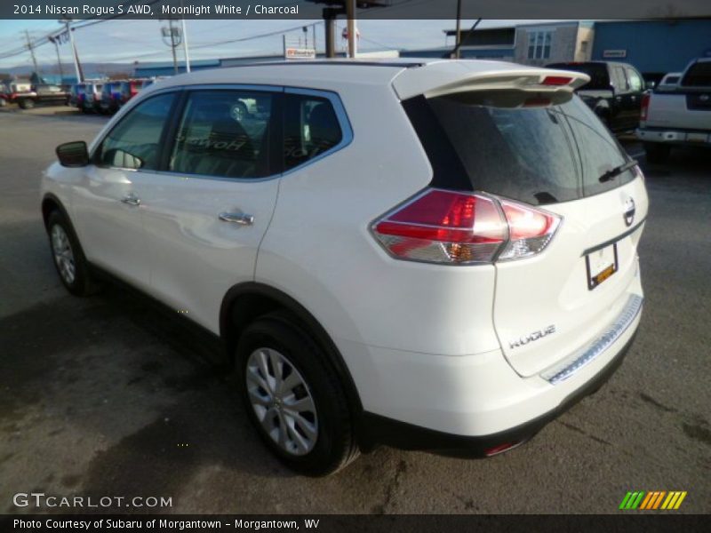 Moonlight White / Charcoal 2014 Nissan Rogue S AWD