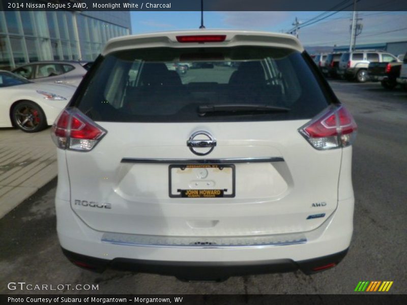 Moonlight White / Charcoal 2014 Nissan Rogue S AWD