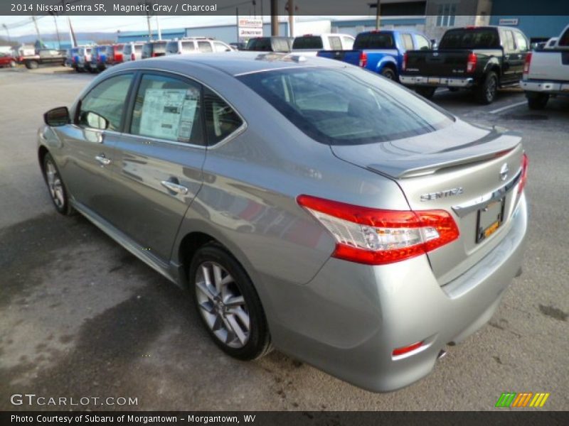 Magnetic Gray / Charcoal 2014 Nissan Sentra SR