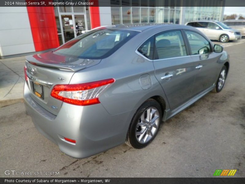 Magnetic Gray / Charcoal 2014 Nissan Sentra SR