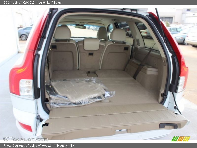 Ice White / Beige 2014 Volvo XC90 3.2