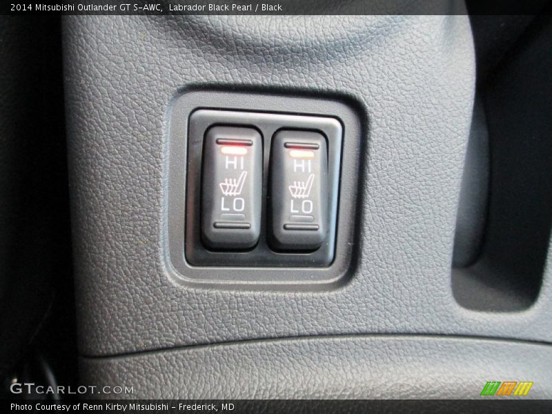 Labrador Black Pearl / Black 2014 Mitsubishi Outlander GT S-AWC