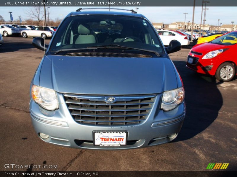 Butane Blue Pearl / Medium Slate Gray 2005 Chrysler Town & Country Limited