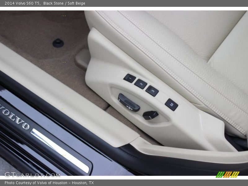 Black Stone / Soft Beige 2014 Volvo S60 T5