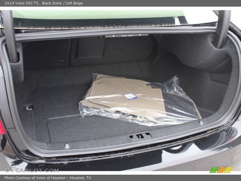Black Stone / Soft Beige 2014 Volvo S60 T5