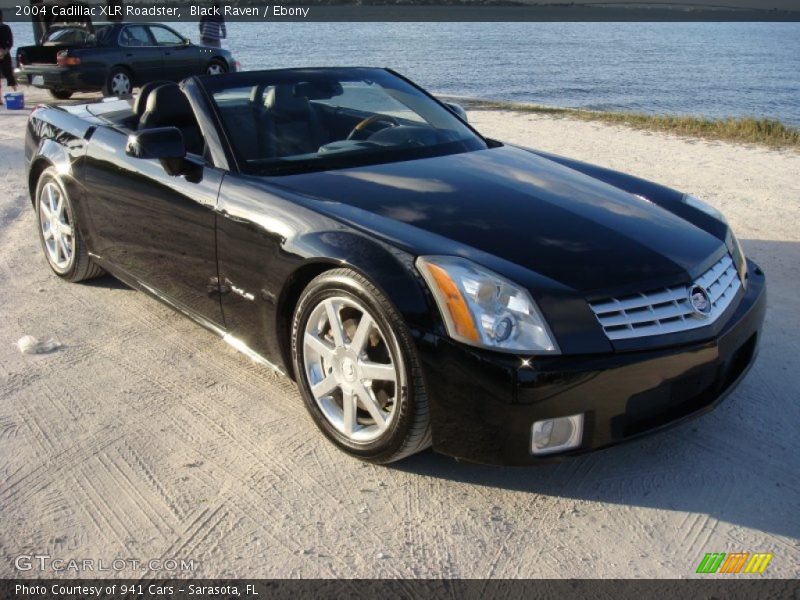 Front 3/4 View of 2004 XLR Roadster