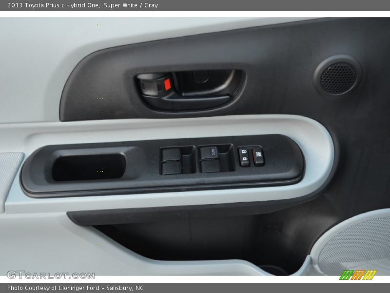 Super White / Gray 2013 Toyota Prius c Hybrid One