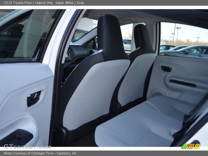Super White / Gray 2013 Toyota Prius c Hybrid One