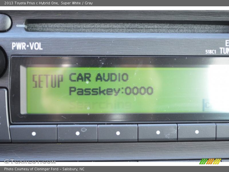 Super White / Gray 2013 Toyota Prius c Hybrid One