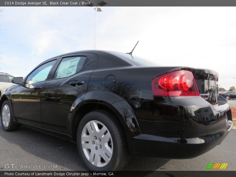 Black Clear Coat / Black 2014 Dodge Avenger SE