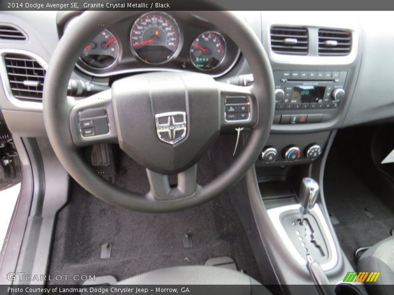 Granite Crystal Metallic / Black 2014 Dodge Avenger SE