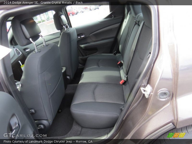 Granite Crystal Metallic / Black 2014 Dodge Avenger SE