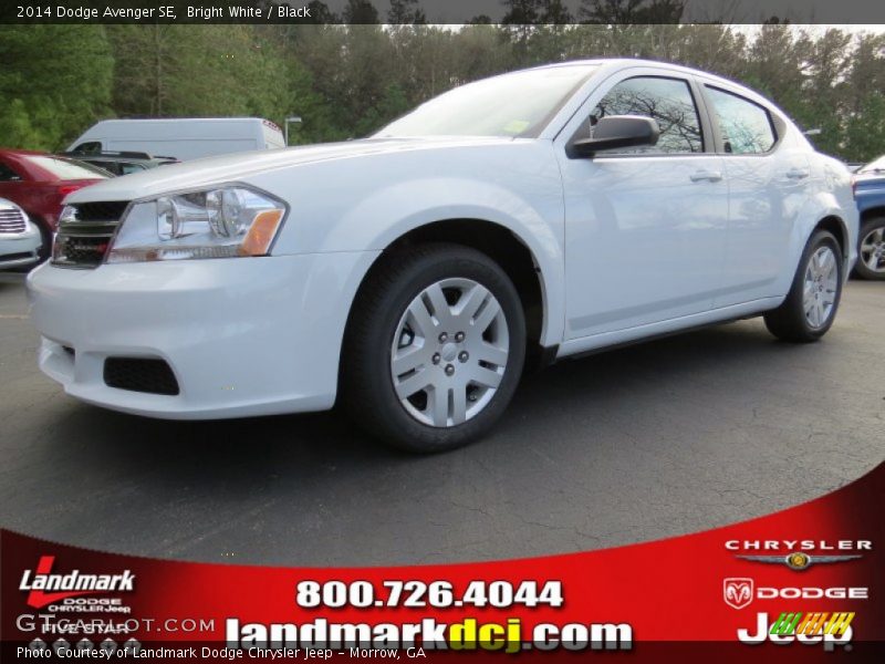 Bright White / Black 2014 Dodge Avenger SE