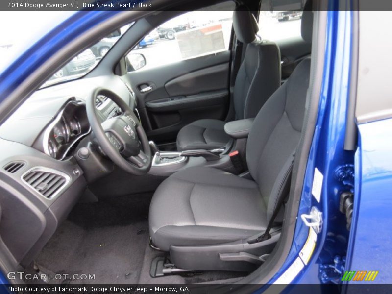 Blue Streak Pearl / Black 2014 Dodge Avenger SE
