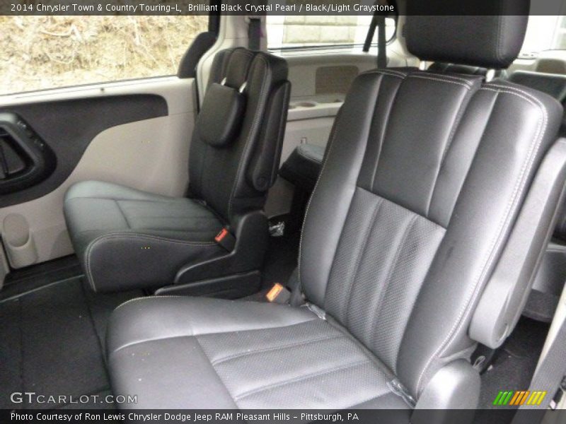 Brilliant Black Crystal Pearl / Black/Light Graystone 2014 Chrysler Town & Country Touring-L