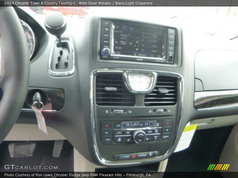 Billet Silver Metallic / Black/Light Graystone 2014 Chrysler Town & Country Touring-L