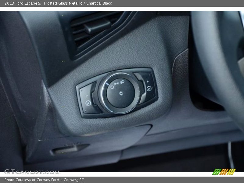 Frosted Glass Metallic / Charcoal Black 2013 Ford Escape S