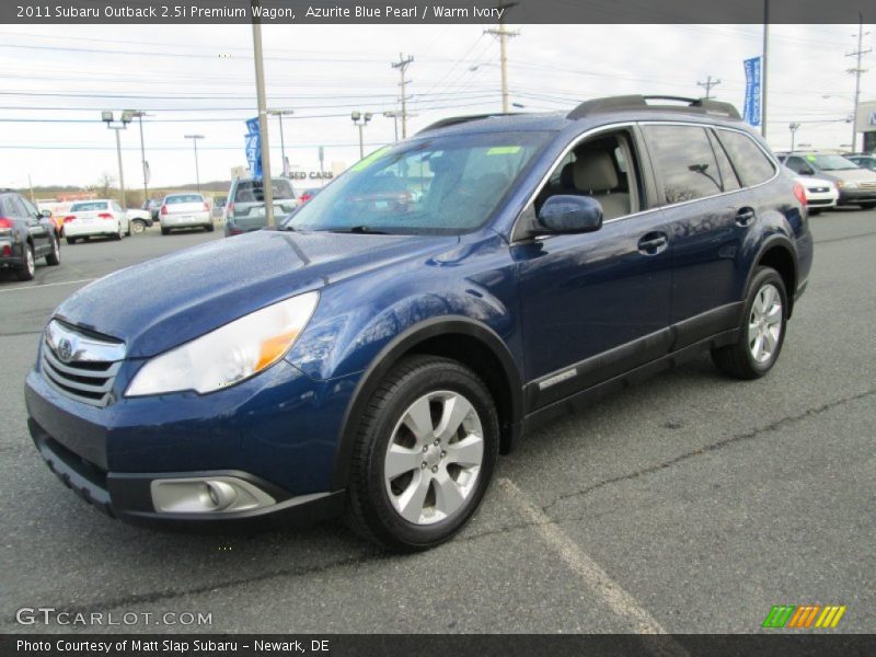 Front 3/4 View of 2011 Outback 2.5i Premium Wagon